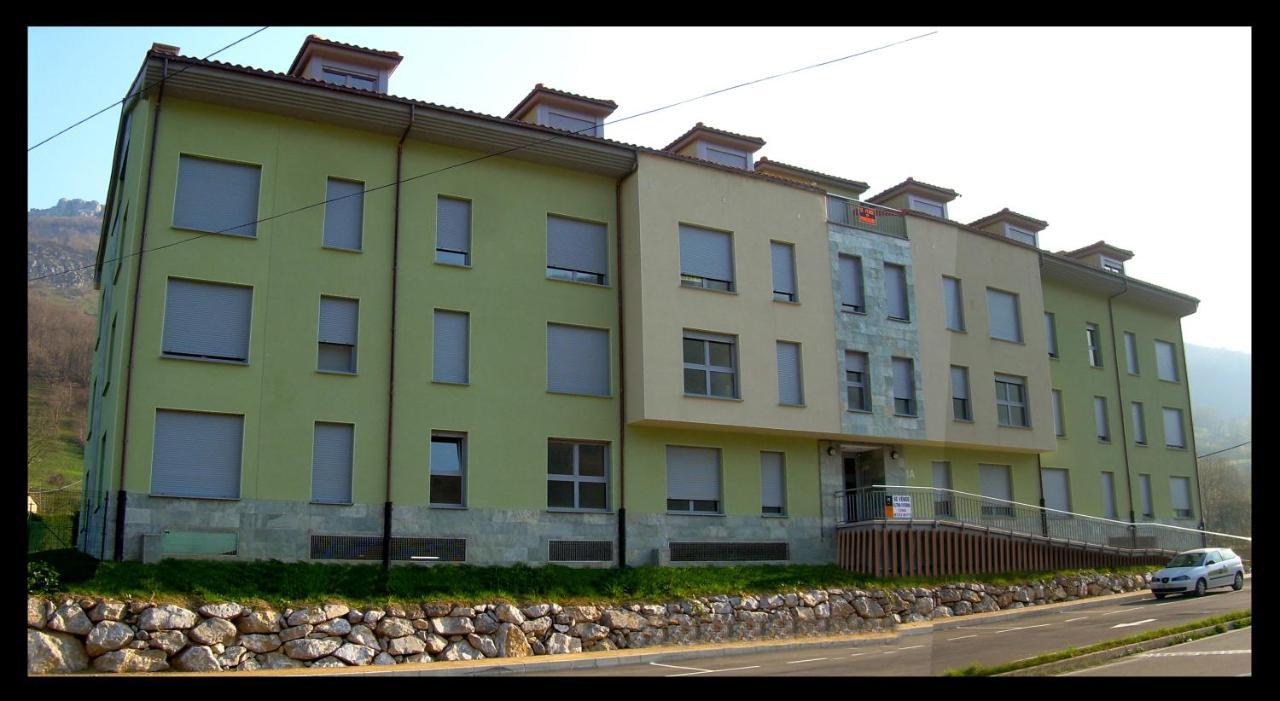 Apto. De Montana La Campa En Felechosa Exterior photo